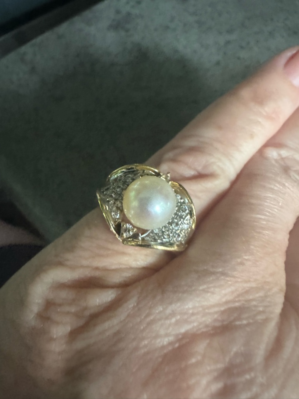 14K Gold Sea Pearl With Diamonds